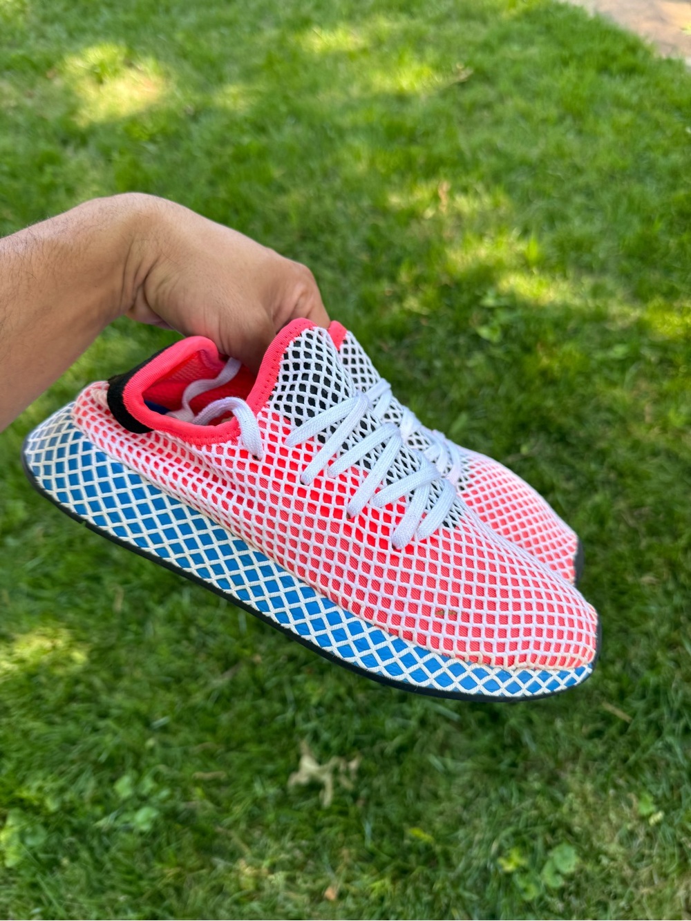 Adidas Deerupt Runner 2018 Mens Size 9 CQ2624 Solar Red/Bluebird Used